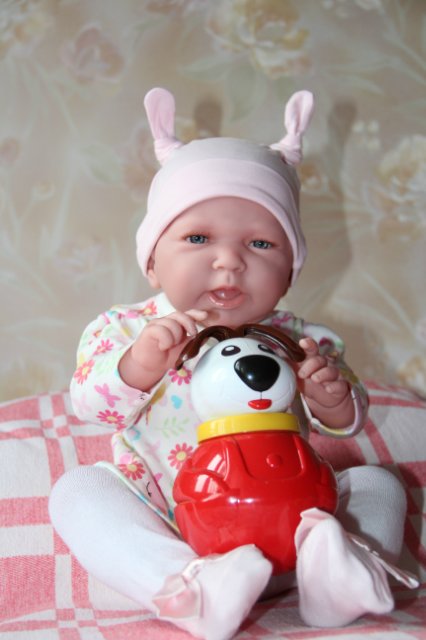 Моя самая большая девочка из беренджеров Доро Доллз