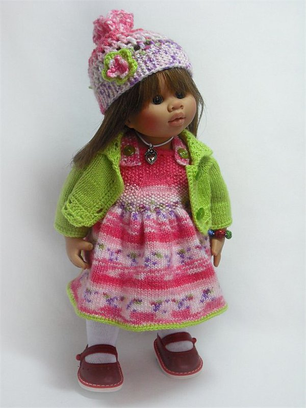 А что можно делать в плохую погоду!? Одежда для кукол своими руками (фото 3)