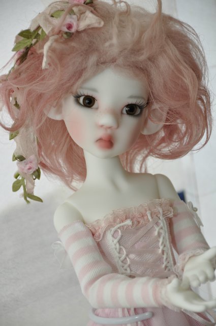 Лесная нимфа - белая Мики от Кайе Виггз очень хочет познакомиться (фото 3)