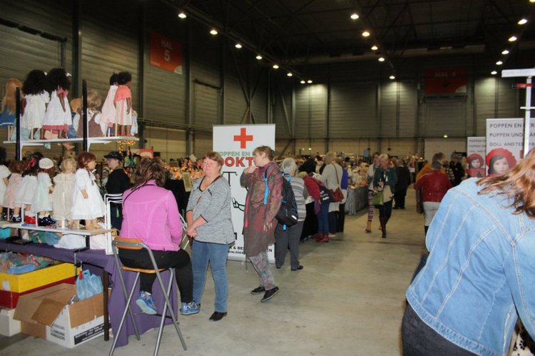 Осенняя выставка кукол и мишек Тедди 2014 в Голландии. Фоторепортаж (фото 3)