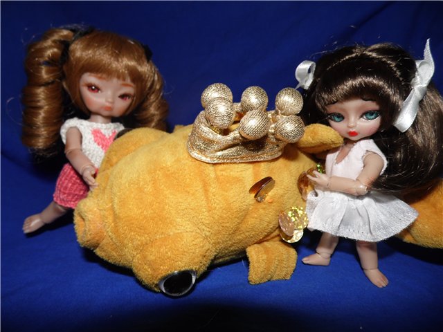 Худжики-сестрички