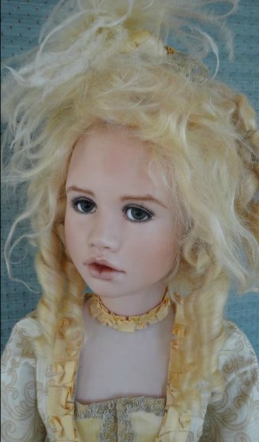 Часть 2: Прекрасная Дама эпохи Рококо. Кукла из фарфора Мишель Баркер