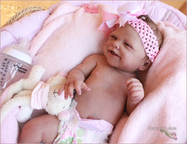 Еще одно силиконовое чудо, куколка Lennox (фото 2)