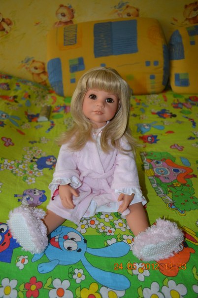 Опять встречаю новенькую...Josie от E. Linder