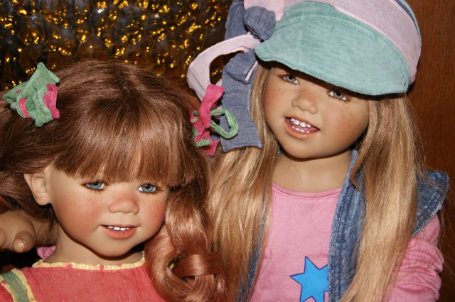 Смешные девчонки - Anne Moni 2008 и Winnie 2007 от Аннет Химштедт