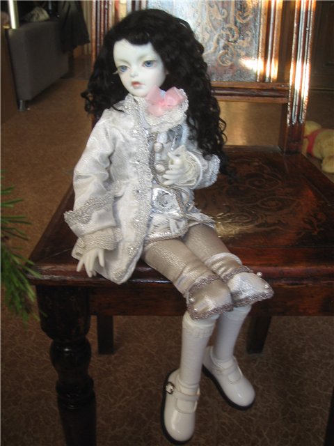 Маленький принц Виан (Dollmore Boy - Rococo)