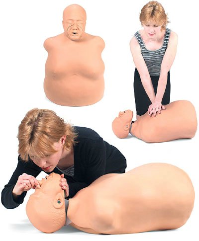 На каждого Бармалея свой Айболит или Куклы Гиппократа. От старинных диагностических кукол до современных медицинских