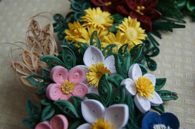 Веночек в цветочек. Квиллинг