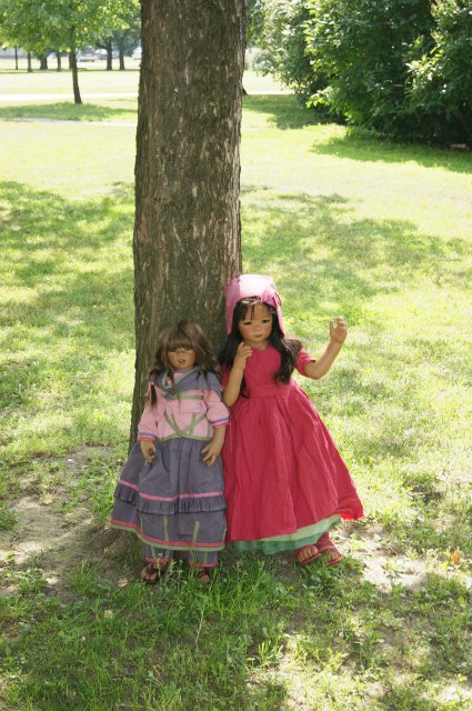 Теперь уже русские красавицы Tscharle и Munira от Аннет Химстедт (фото 4)