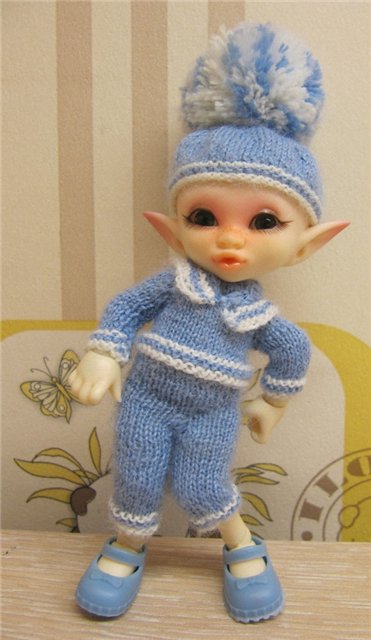 Матросская шапка, веревка в руке (фото 4)