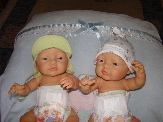 Мои новенькие двойняшечки! Беби Паола Рейна (фото 2)