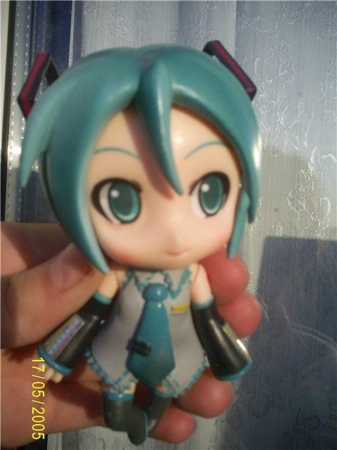 Hatsune Miku Vocaloid - (коллекционная куколка Мику Хатсунэ)