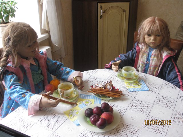 Такие разные сестренки-двойняшки А .Химштедт