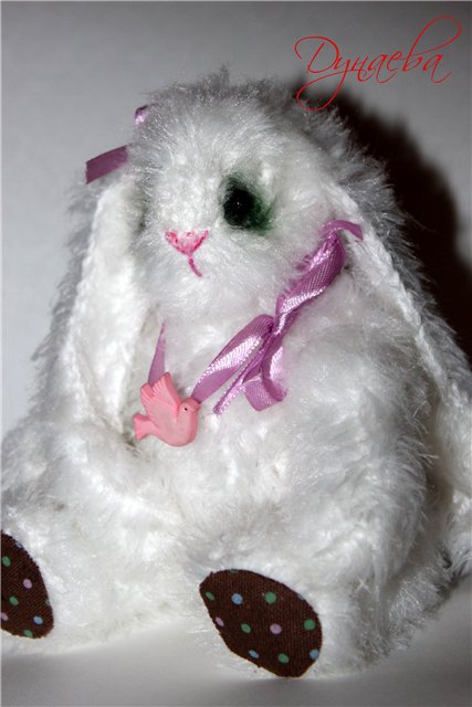 Зайка,вязаная игрушка