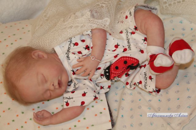 Кукла реборн Миля. Молд Sadie (фото 5)