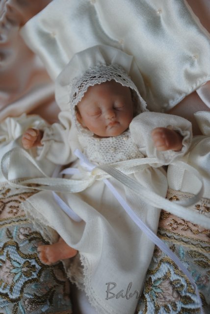 Малый формат. Кроха голубых кровей (фото 9)