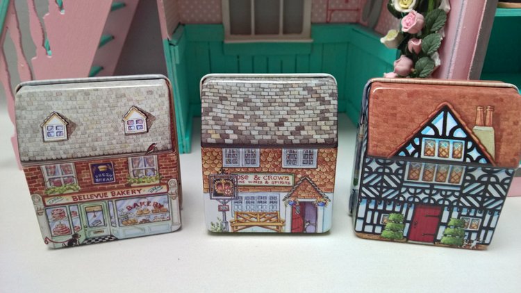 Так вы что, и конфеты за меня есть будете? или, Глаза боятся, а руки делают