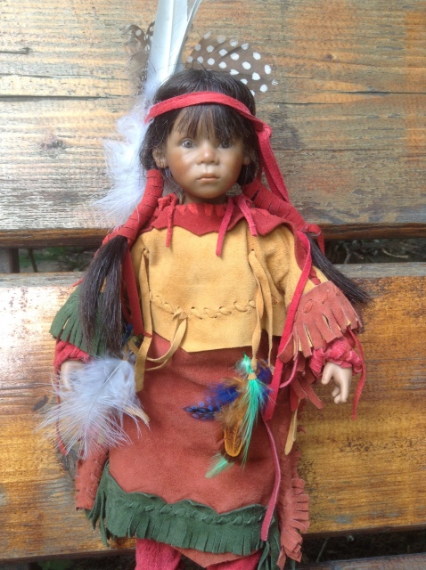 Девочка Индеец Дернеа - Kleine Dernea Himstedt Club 2005 год (фото 7)