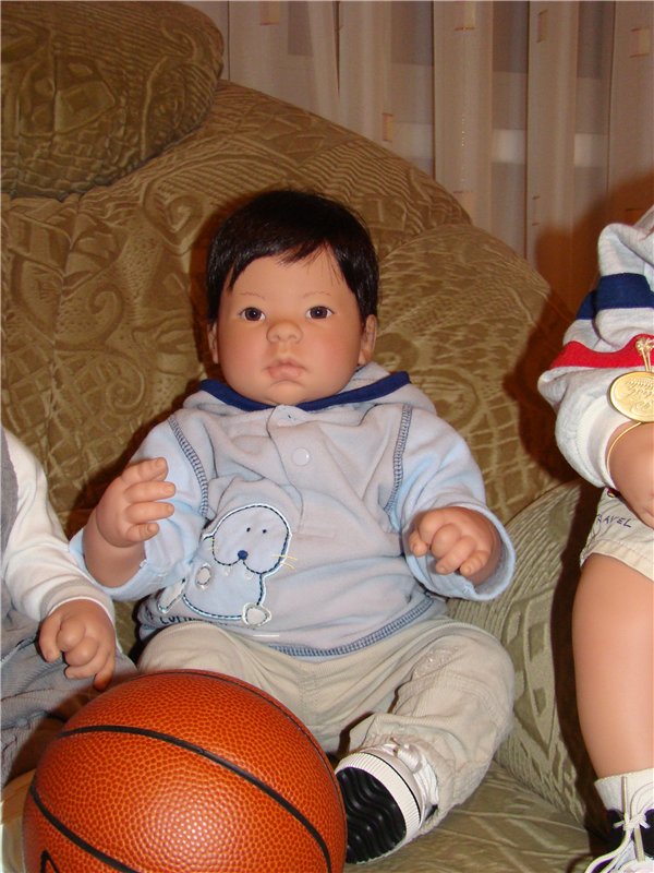 Как быстро деточки взрослеют - коллекционные куклы-мальчики от Ли Миддлтон