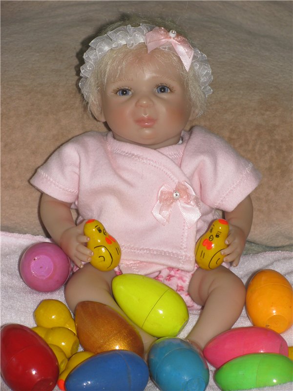 Малышка от Мариты Винтерс поздравляет всех с Пасхой | Бэйбики Малышка от Мариты Винтерс поздравляет всех с Пасхой