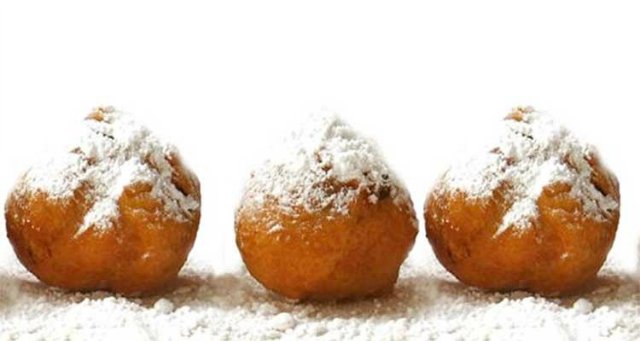 Новогодние рецепты: Голландские пончики - Oliebollen