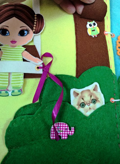 Кукла под подушкой, мамина любовь и кукольный домик-книжка для куклы из фетра | Бэйбики Кукла под подушкой, мамина любовь и кукольный домик-книжка для куклы из фетра