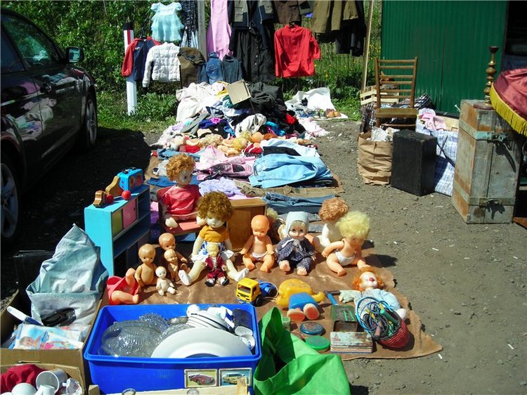 Барахолка - с нами рядом. Мы ее окинем взглядом | Бэйбики Барахолка - с нами рядом. Мы ее окинем взглядом