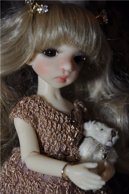 "Говорят под Новый год, что не пожелается..." - пятый тиник от Kaye Wiggs Millie fairskin у нас дома (фото 7)