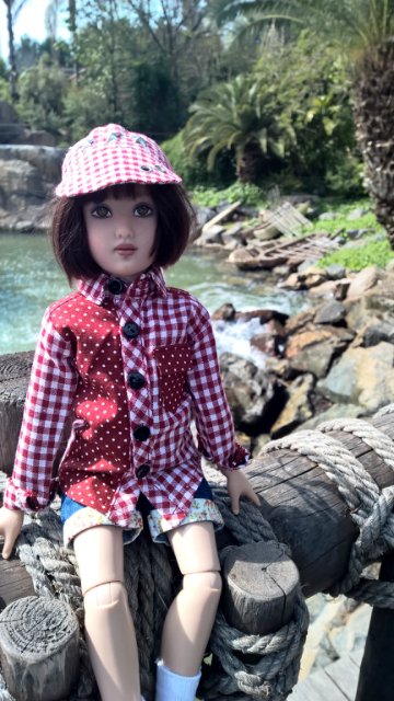 Поезд в Барселону дремлет, или, Мне ещё три платья надеть осталось