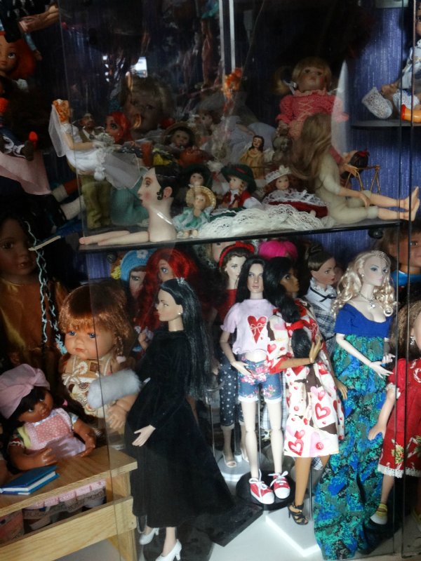 Где всё это умещается? Или моё кукольное царство (фото 4)