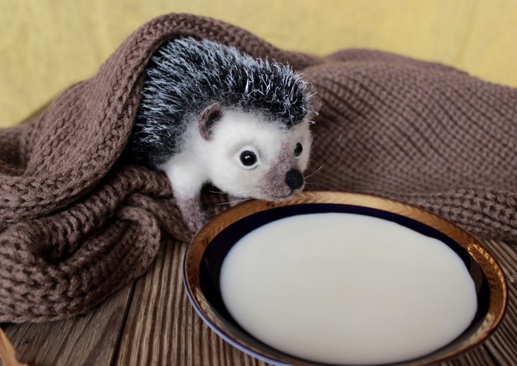 Ежуня. Валяние из шерсти — Валяные игрушки из шерсти: сухое валяние