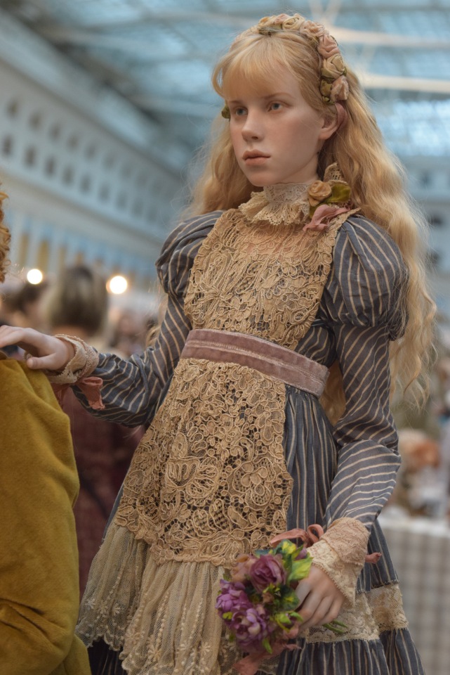 VII Московская международная выставка "Искусство Куклы". Портреты кукольной души или незримый диалог