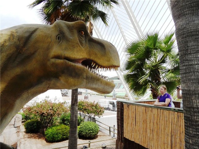 Испанские рассказы. Часть 4. Среди динозавров (Город Искусств и Науки в Валенсии) (фото 2)