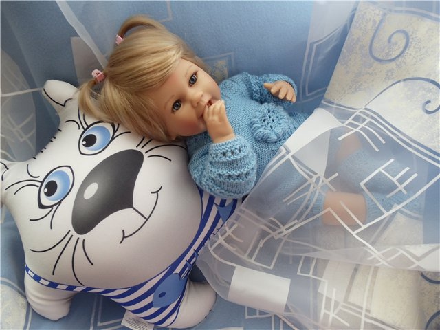 Свитерочек - нежный цветочек