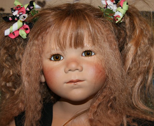 Плакса - вакса Инке и веселые девчата и мальчишки - Поль, Хьго, Ива и Таночка