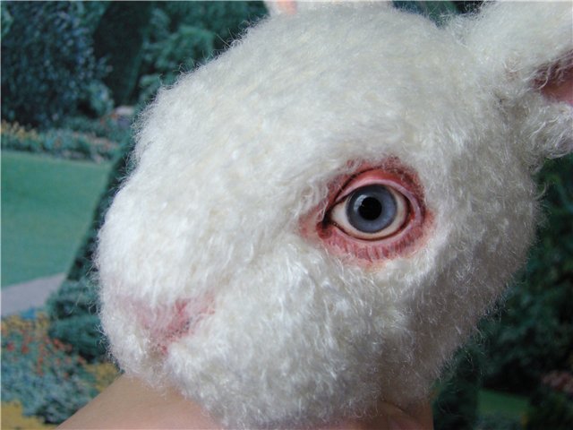 Белый кролик по мотивам рассказа об Алисе. Авторская кукла Кондрашовой Ирины (фото 4)