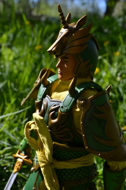 Двое из Пяти Тигров Шу (五虎将): Ма Чао и Хуан Жонг