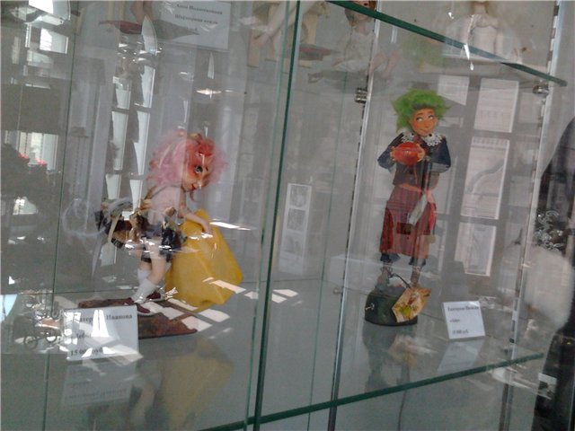 Галерея Пространство кукол. Выставка кукол в Ветошном переулке в Москве