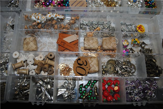 Выставка на Тишинке "Атмосфера творчества" - 2014. Мечты сороки сбываются! Блеск и великолепие