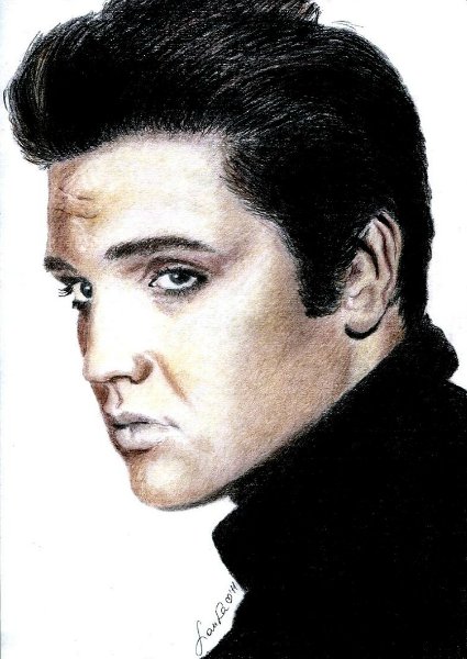 А ещё я немножечко рисую…