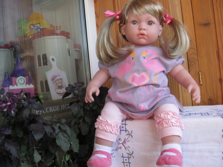 Милейшее создание с двумя хвостиками