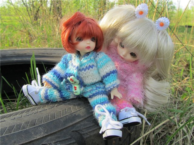 Весенний день... или как девочки ходили на пикник.№2