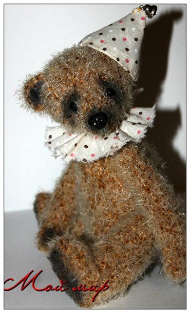 Мишка Альберт - игрушка вязанная крючком (фото 4)