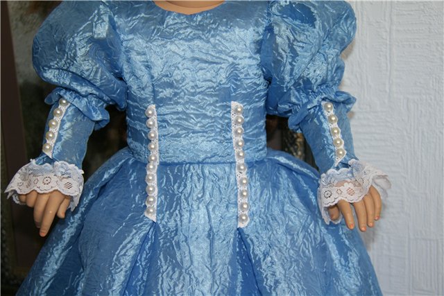 Наряд-трансформер для Клариссы от Бруно Сакки (Фиба, Италия)