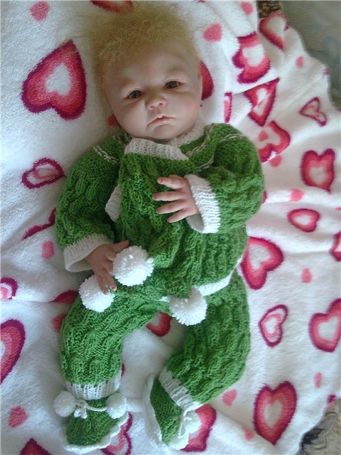 Новый костюмчик для Валеньки