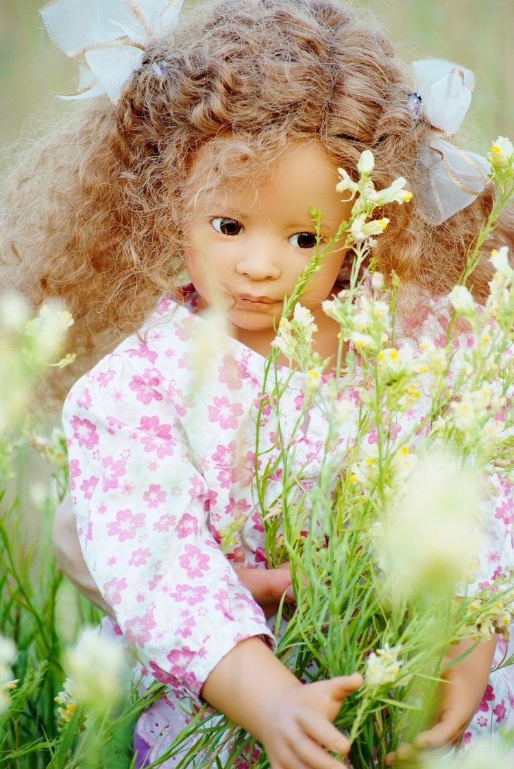 Антония на прогулке