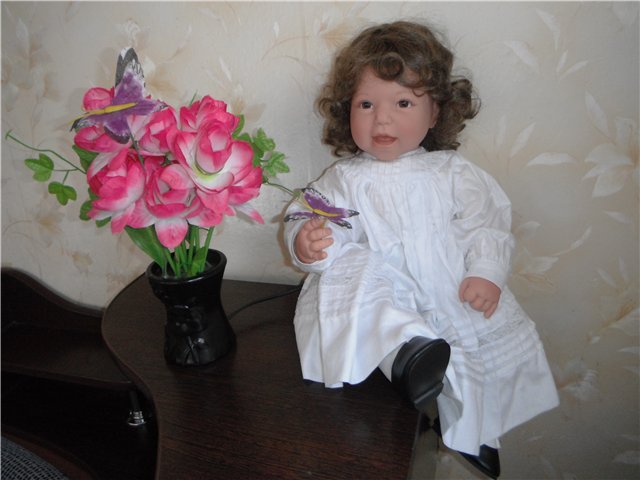 Клара. Кукла от Ли Миддлтон