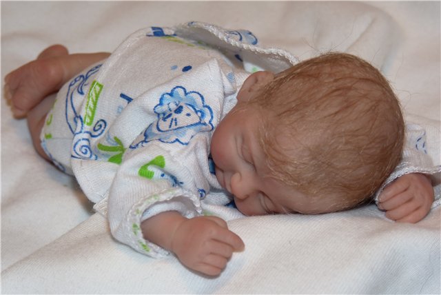 Малышки от Иришки. Куколки из полимерной глины Ирины Савостиной