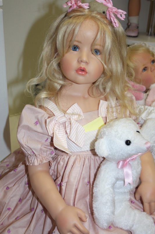 Августовская встреча в клубе коллекционеров с фрау Hildegard Gunzel. Часть 4. О планах на следующий год и подписи кукол