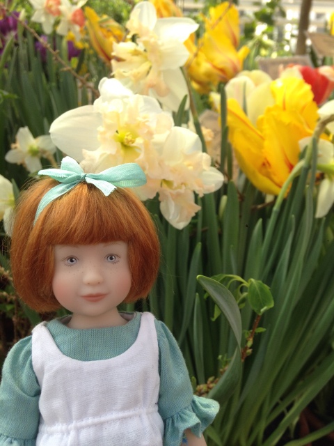 Прогулка Эмили в аптекарском огороде. H. Maciak | Бэйбики Прогулка Эмили в аптекарском огороде. H. Maciak